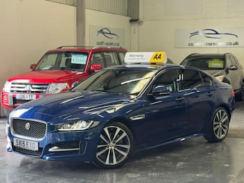Used Jaguar XE 2015 for sale - 79697153: Photo