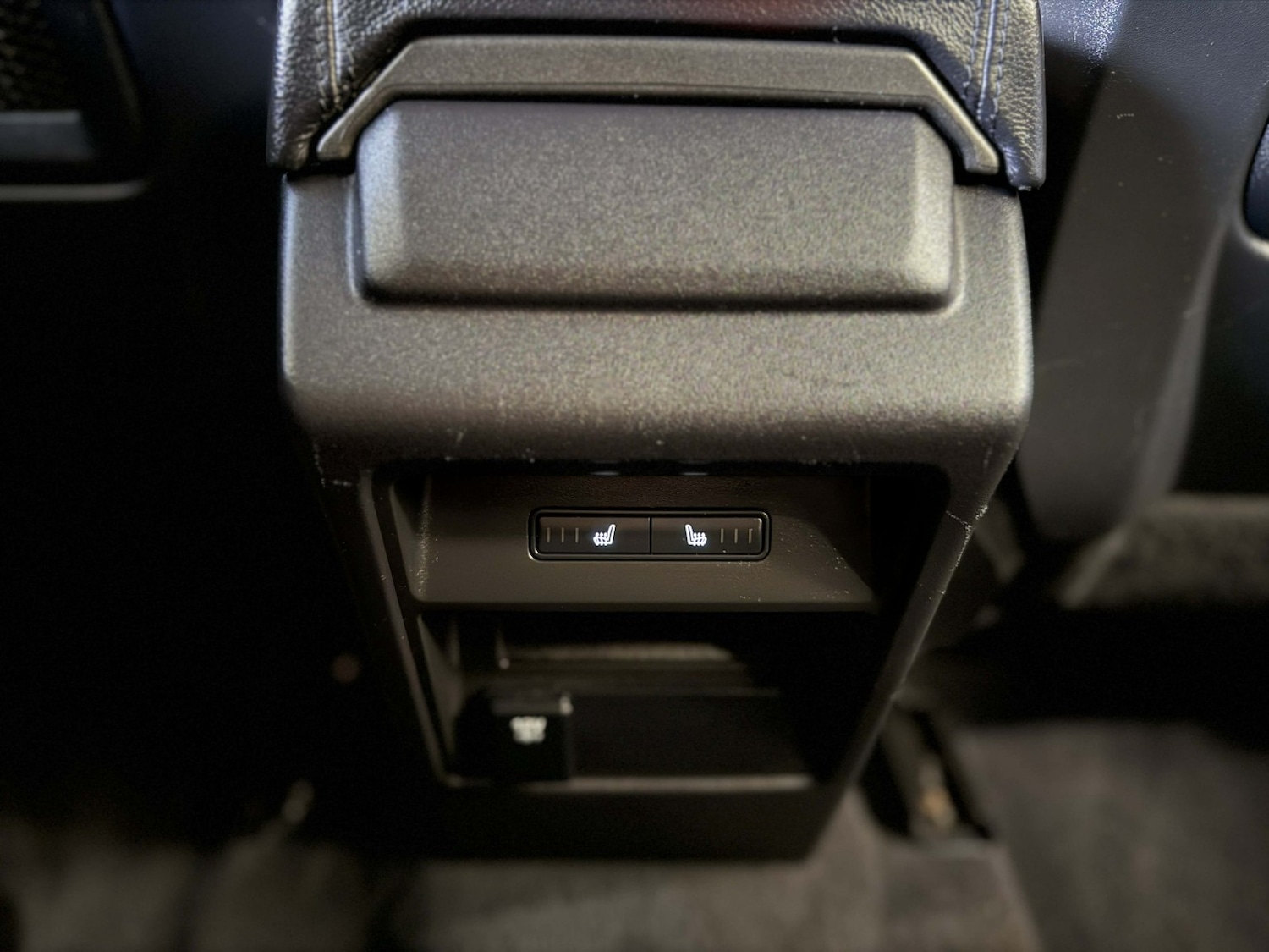 Used Land Rover Discovery Sport 2017 for sale - 77881019: Photo 17