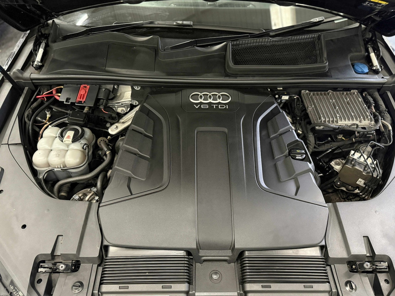 Used Audi Q7 2018 for sale - 76497411: Photo 20