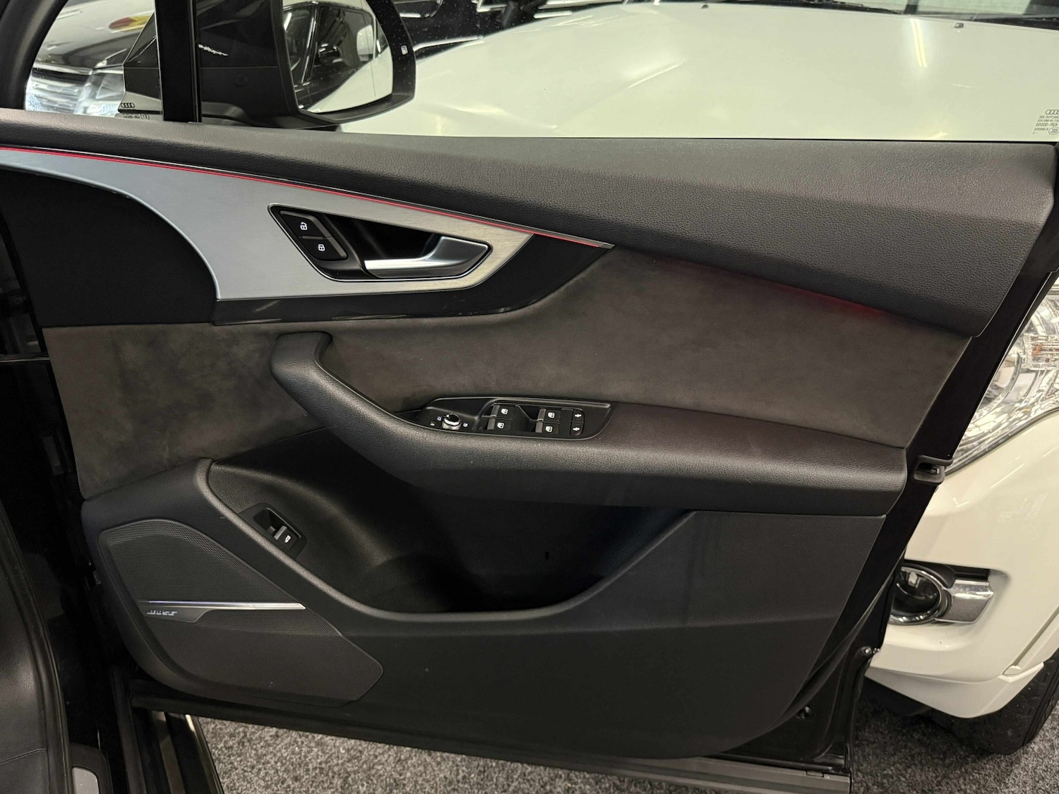 Used Audi Q7 2018 for sale - 76497411: Photo 30