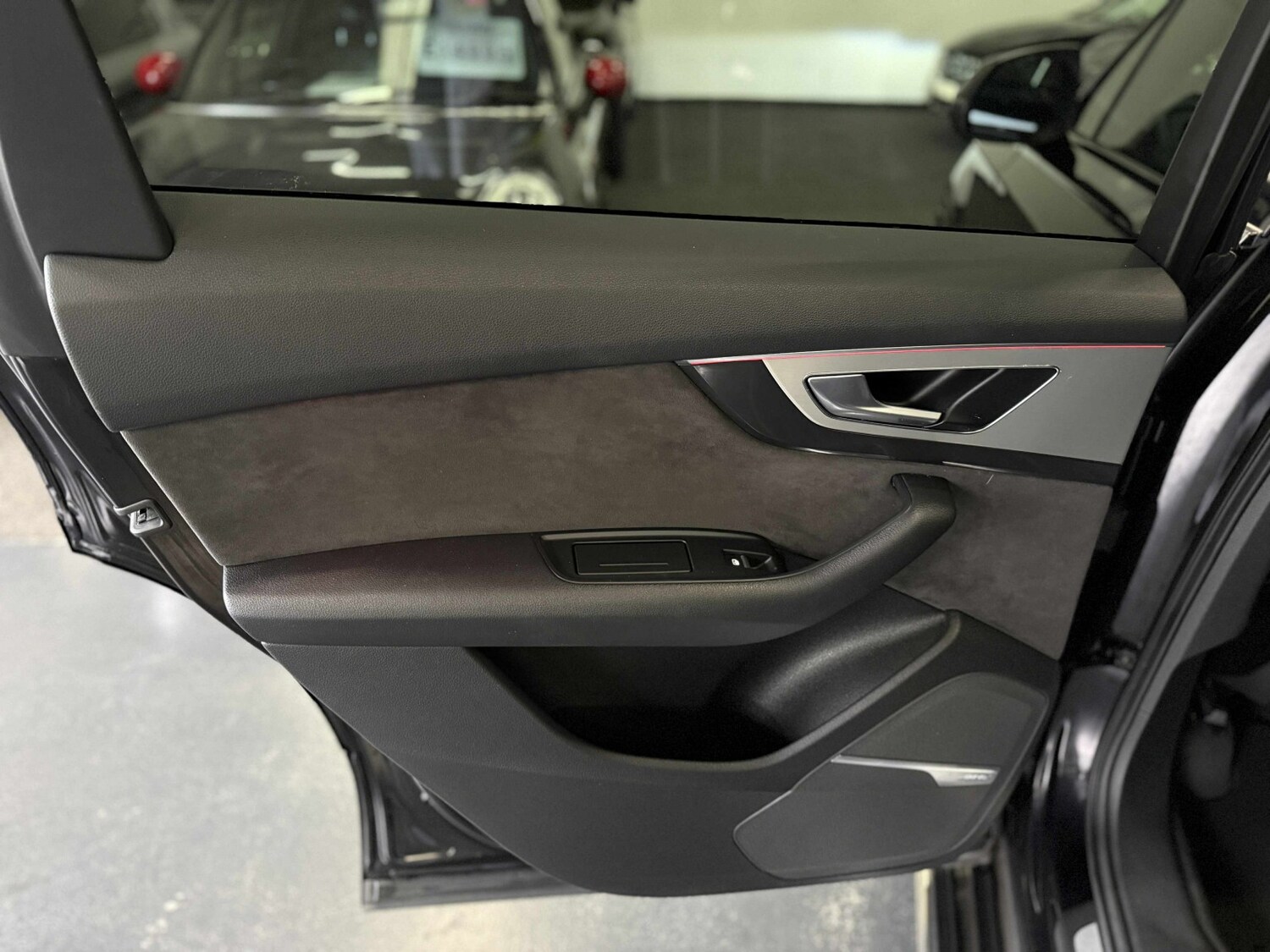 Used Audi Q7 2018 for sale - 76497411: Photo 33