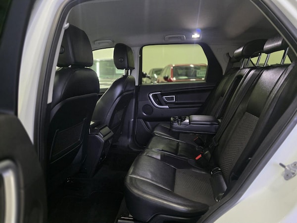 Used Land Rover Discovery Sport 2016 for sale - 76281419: Photo 16