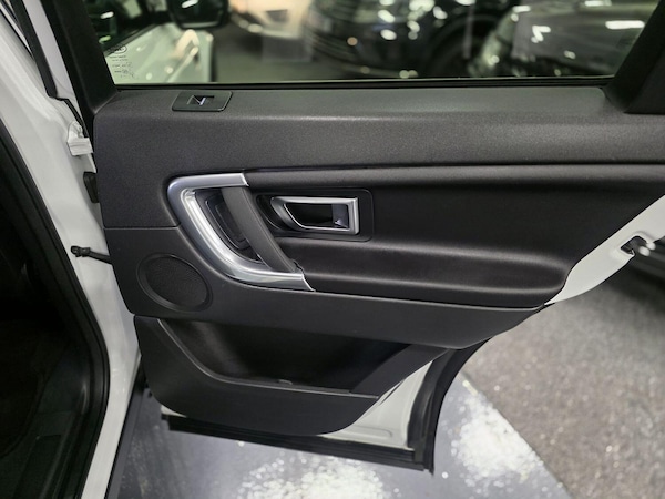Used Land Rover Discovery Sport 2016 for sale - 76281419: Photo 25