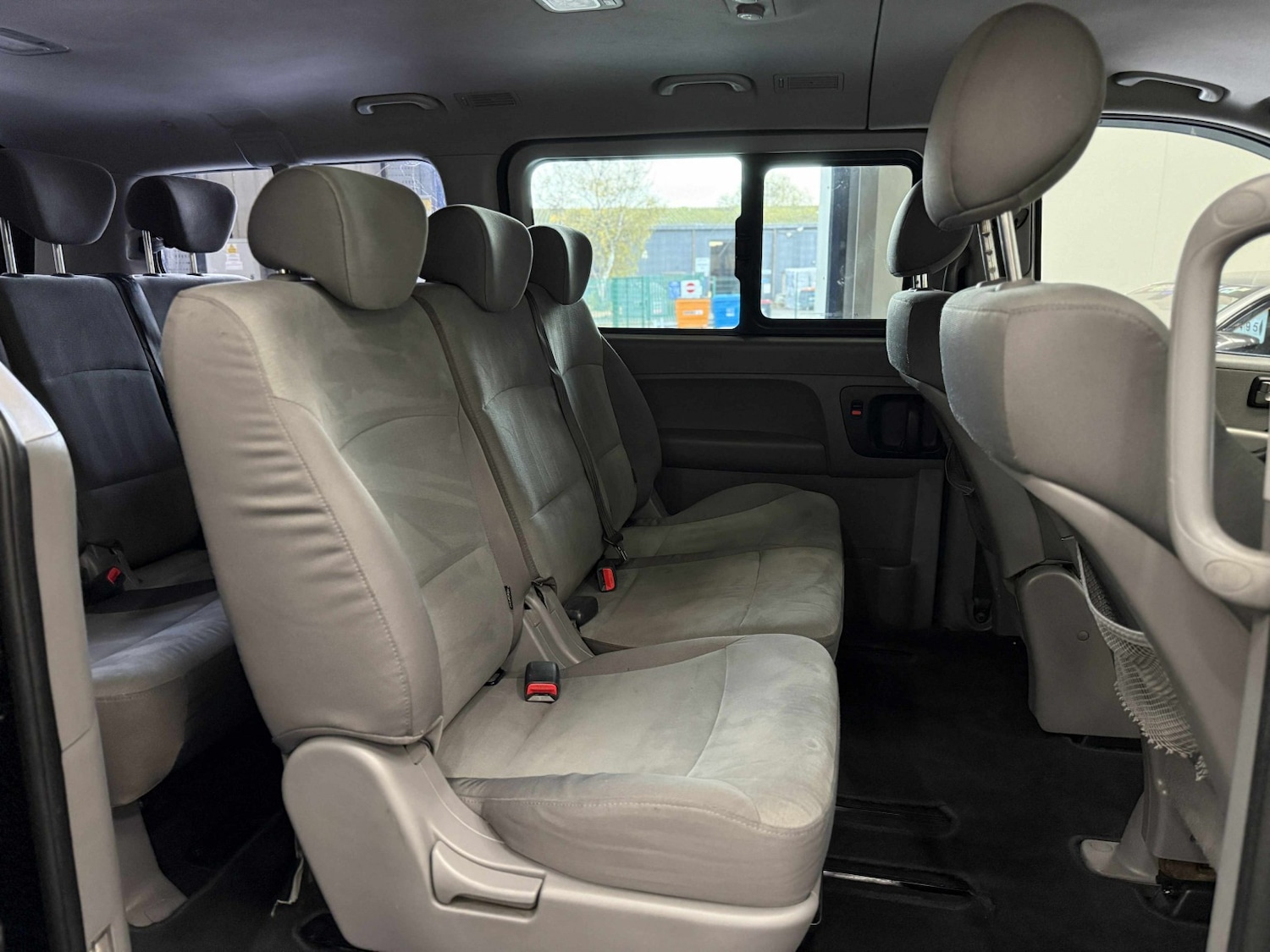 Used Hyundai i800 2011 for sale - 76483090: Photo 16