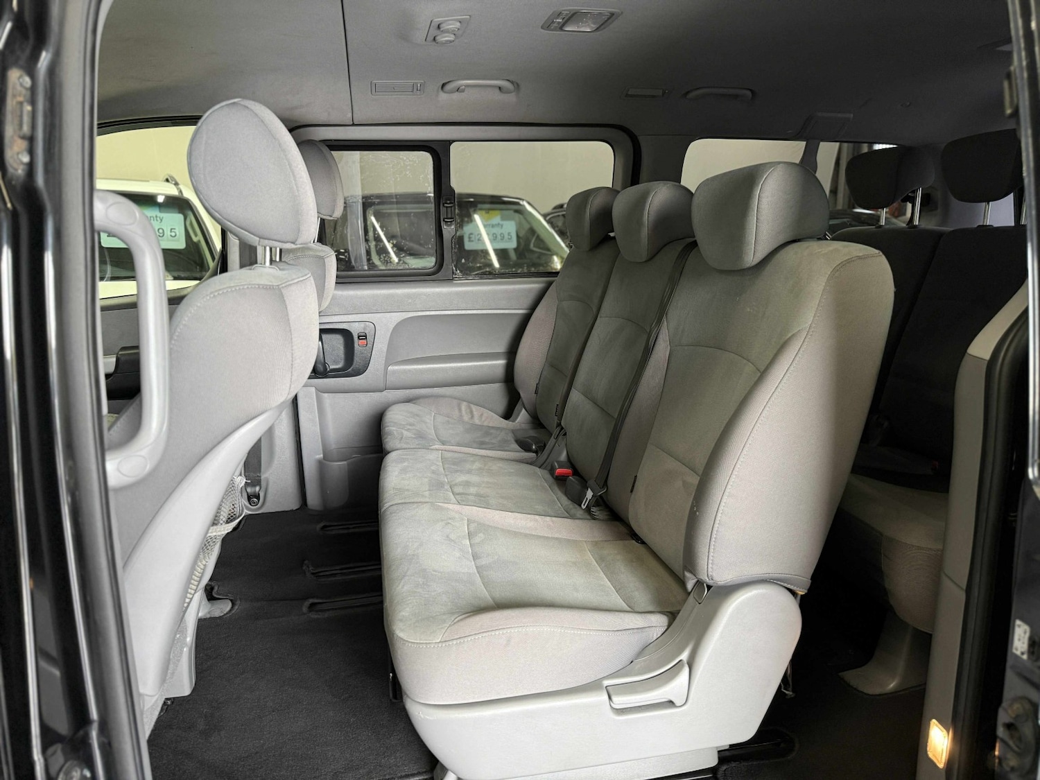 Used Hyundai i800 2011 for sale - 76483090: Photo 17