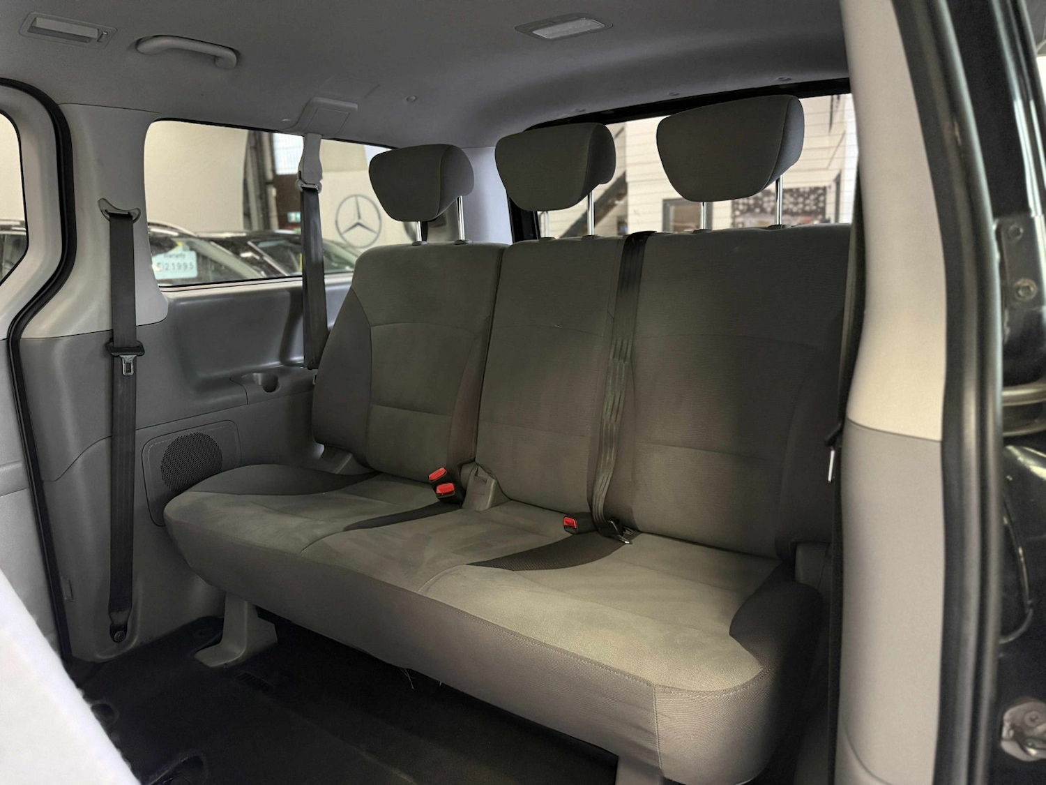 Used Hyundai i800 2011 for sale - 76483090: Photo 18