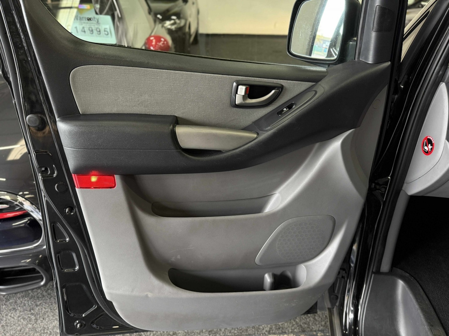 Used Hyundai i800 2011 for sale - 76483090: Photo 24