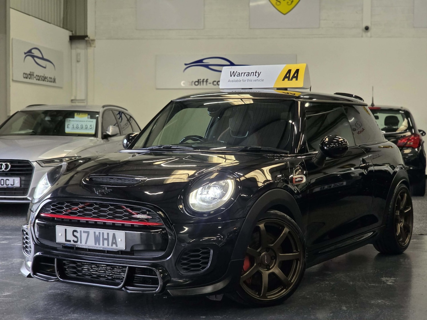 Used MINI Hatch 2017 for sale - 77536051: Photo 4