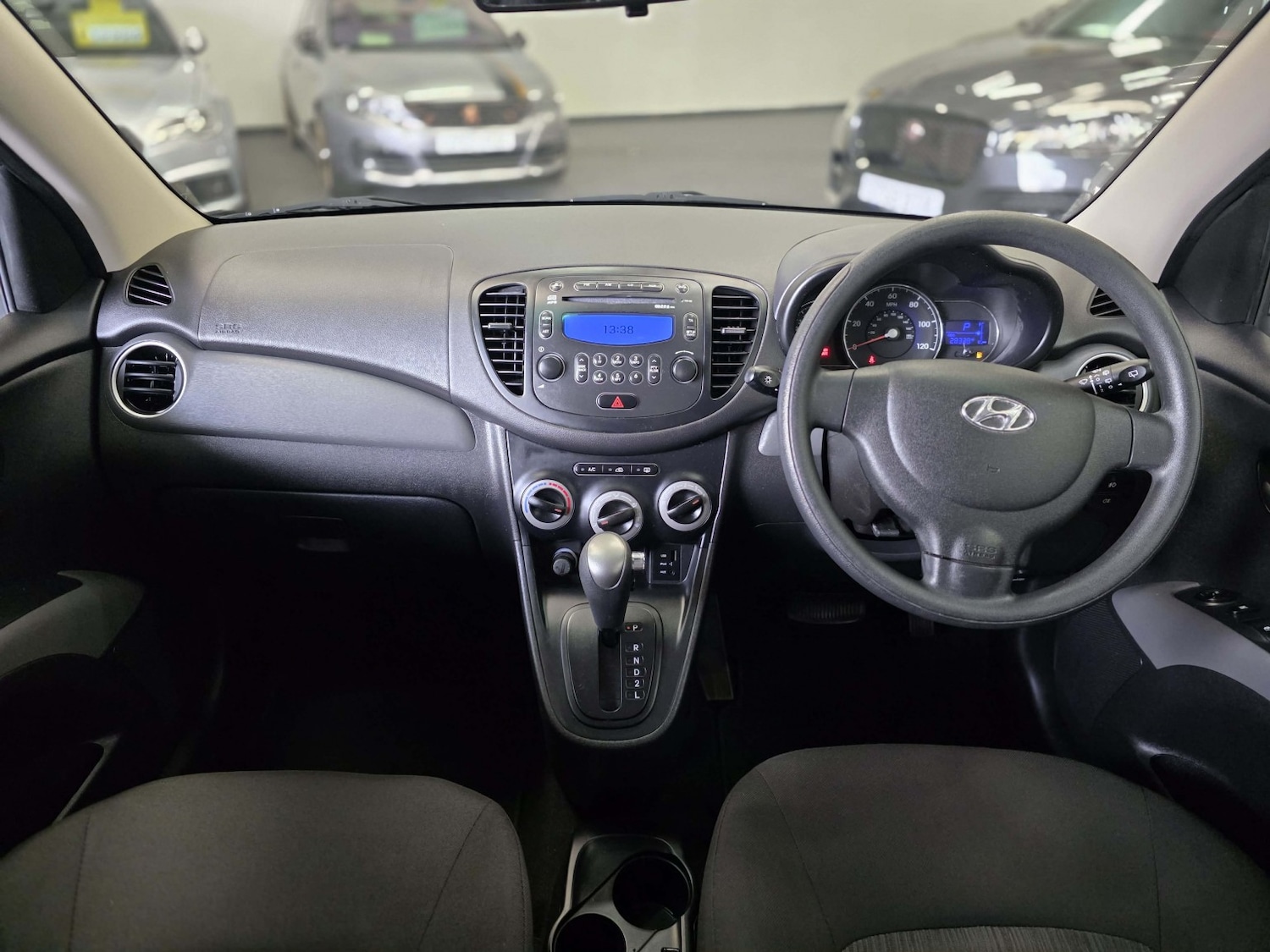 Used Hyundai i10 2012 for sale - 76896924: Photo 9