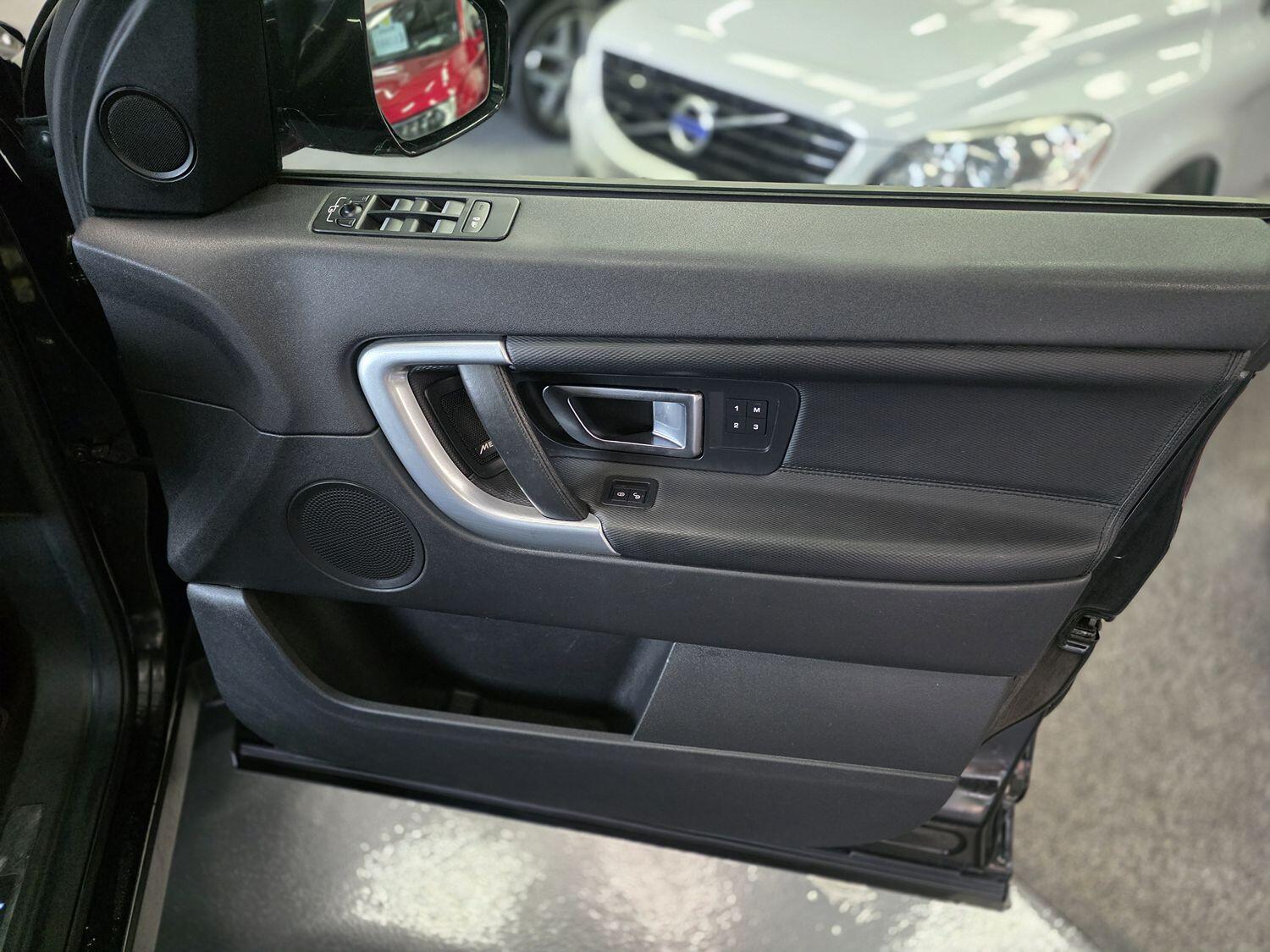 Used Land Rover Discovery Sport 2018 for sale - 76120357: Photo 25