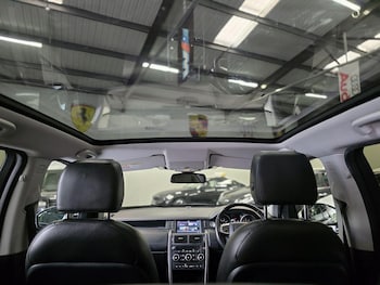 Used Land Rover Discovery Sport 2018 for sale - 76120357: Photo