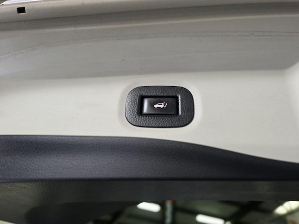 Used Nissan X-Trail 2017 for sale - 76268579: Photo 24