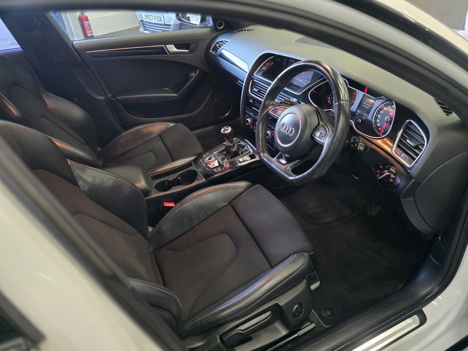 Used Audi A4 2015 for sale - 77038986: Photo 15