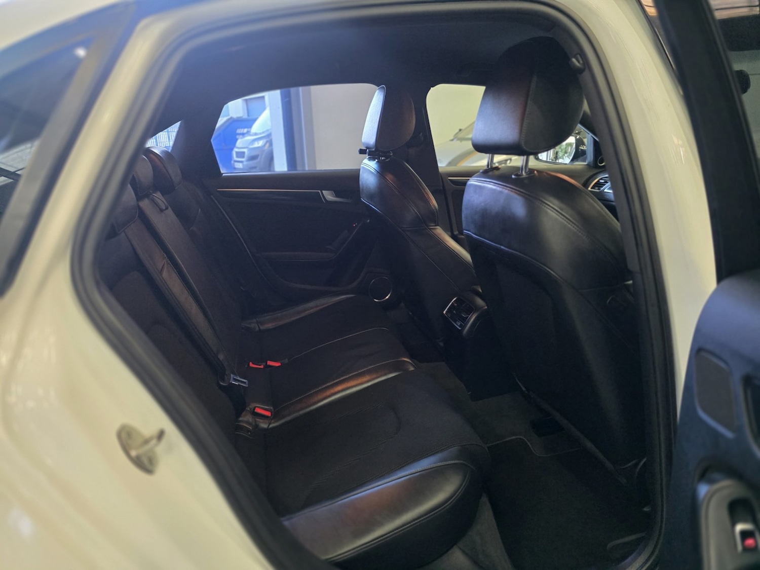 Used Audi A4 2015 for sale - 77038986: Photo 16