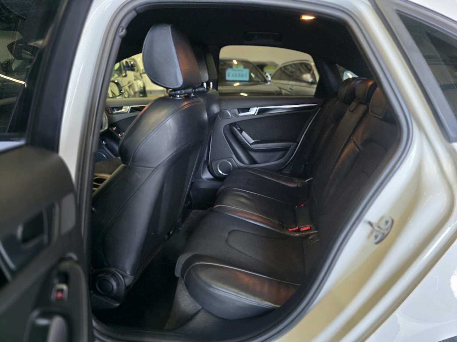 Used Audi A4 2015 for sale - 77038986: Photo 17