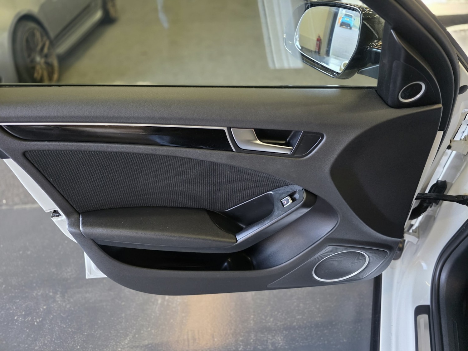 Used Audi A4 2015 for sale - 77038986: Photo 26