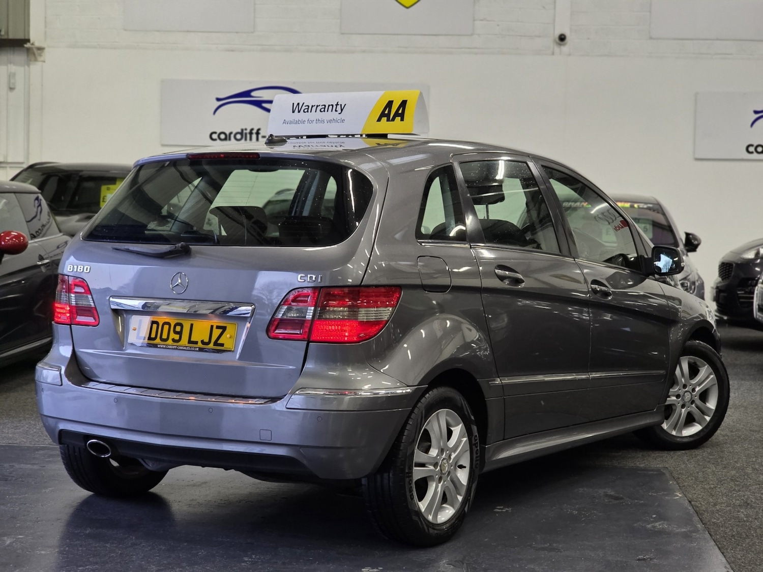 Used Mercedes-Benz B Class 2009 for sale - 76785043: Photo 5