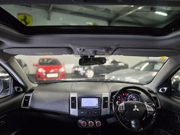 Used Mitsubishi Outlander 2011 for sale - 75621212: Photo