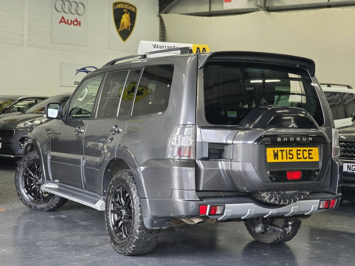 Used Mitsubishi Shogun 2015 for sale - 76547882: Photo 8