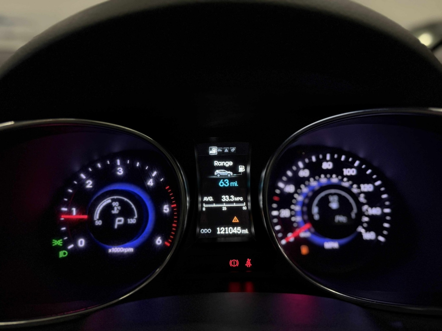 Used Hyundai Santa Fe 2015 for sale - 76482964: Photo 11