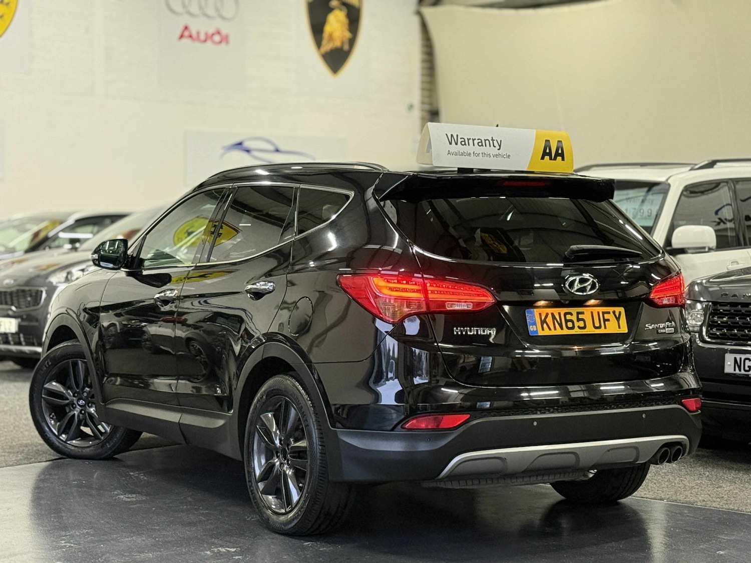 Used Hyundai Santa Fe 2015 for sale - 76482964: Photo 8