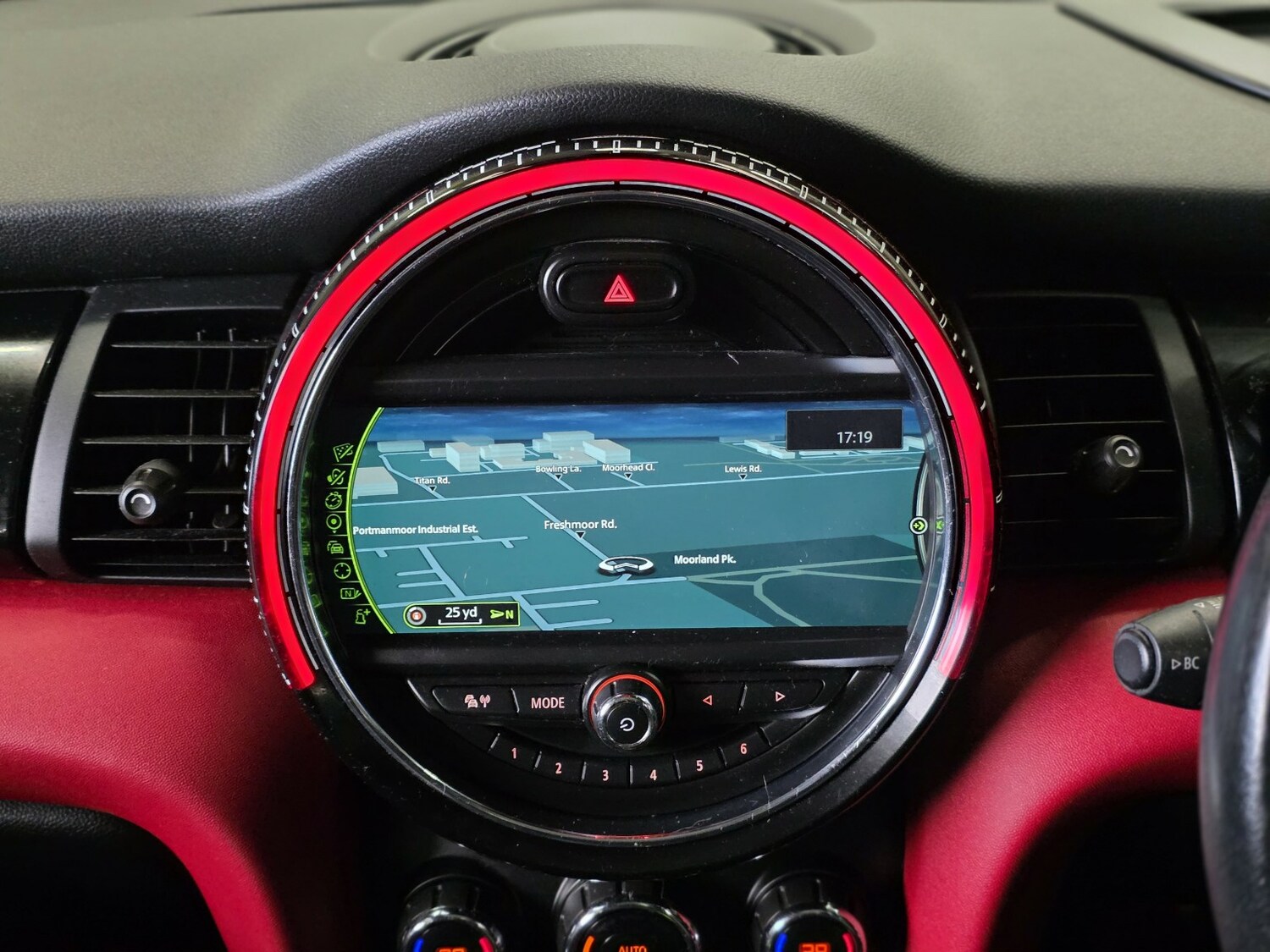 Used MINI Hatch 2017 for sale - 76363050: Photo 14