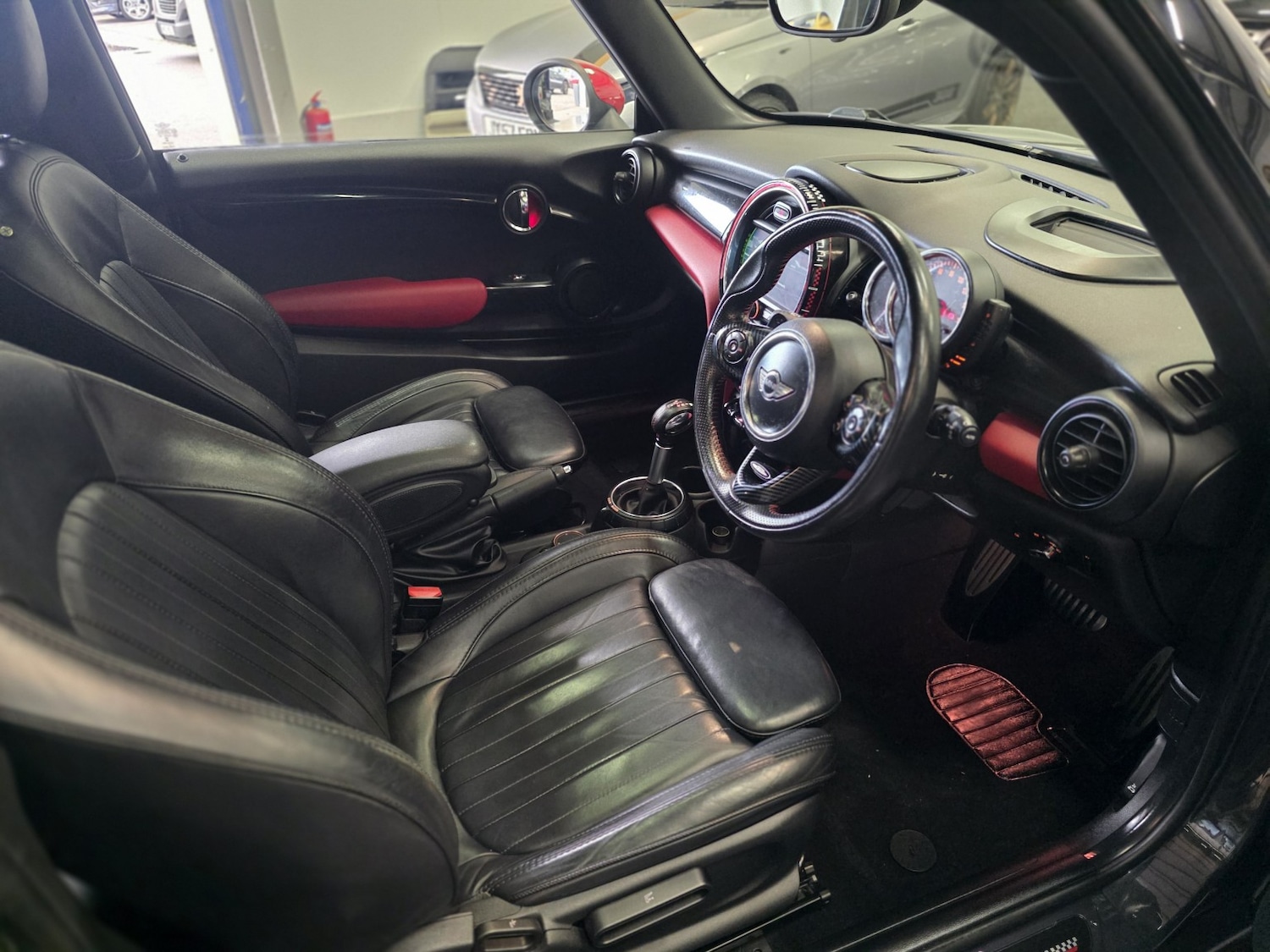 Used MINI Hatch 2017 for sale - 76363050: Photo 17