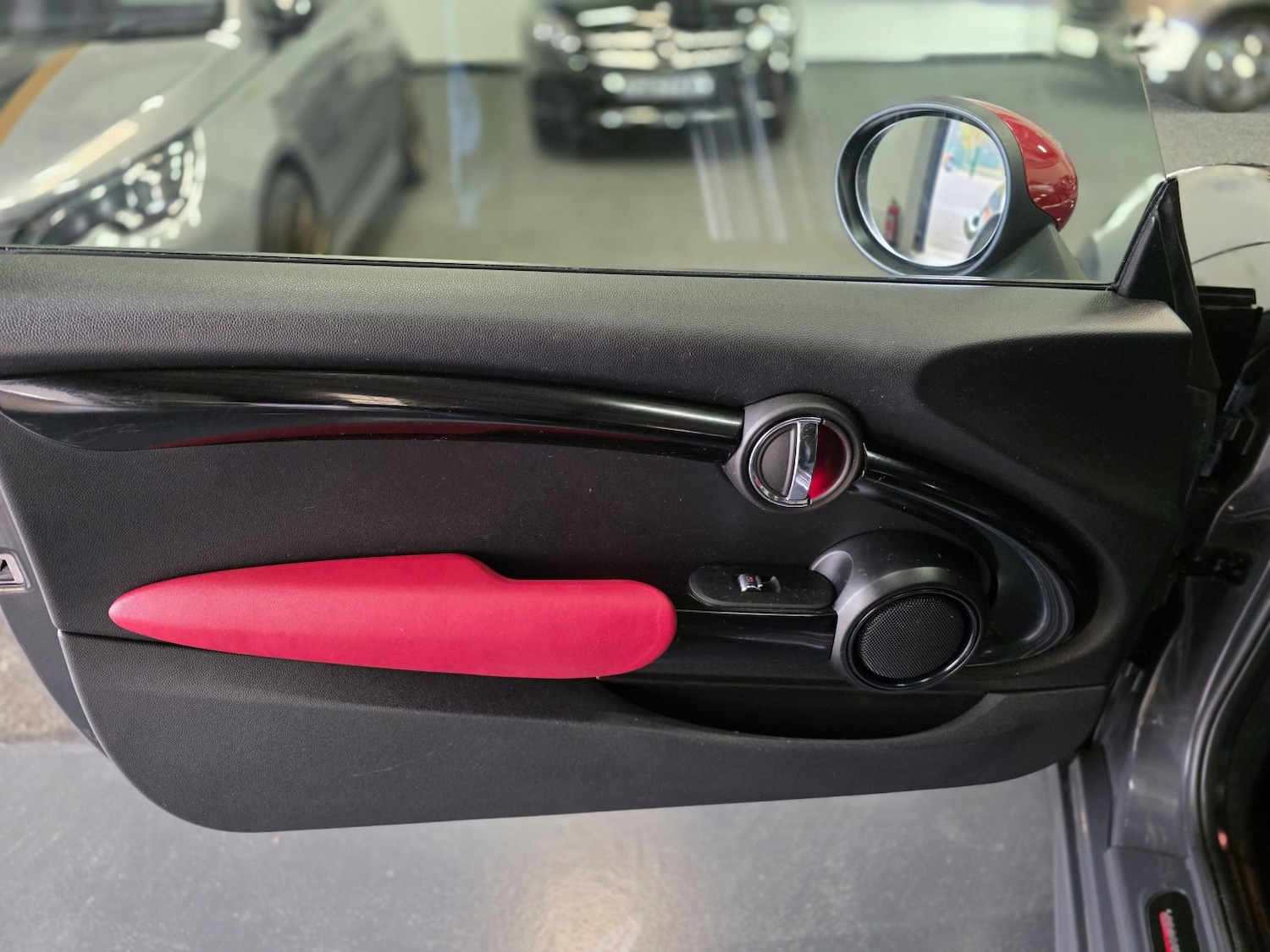 Used MINI Hatch 2017 for sale - 76363050: Photo 22