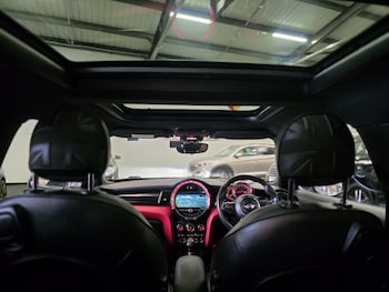 Used MINI Hatch 2017 for sale - 76363050: Photo