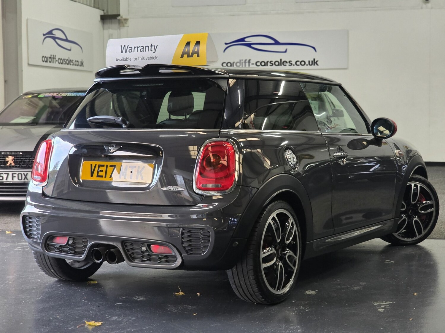 Used MINI Hatch 2017 for sale - 76363050: Photo 6