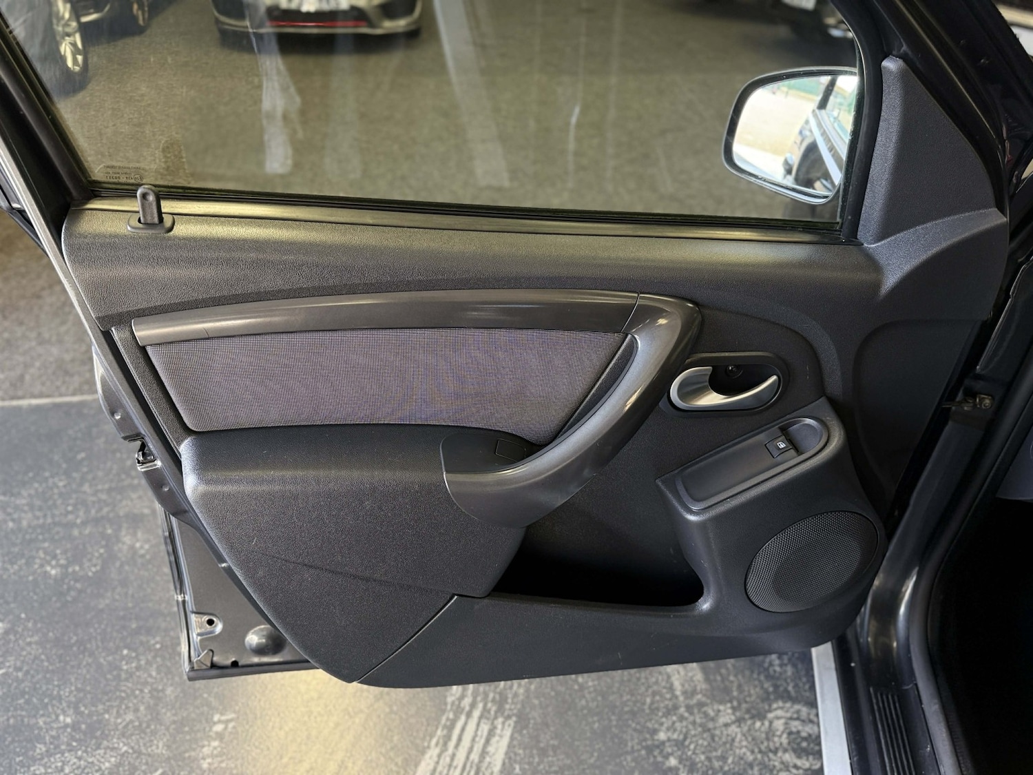 Used Dacia Duster 2017 for sale - 78062209: Photo 24