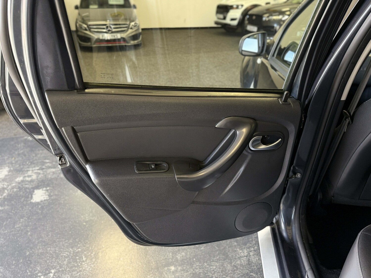 Used Dacia Duster 2017 for sale - 78062209: Photo 25