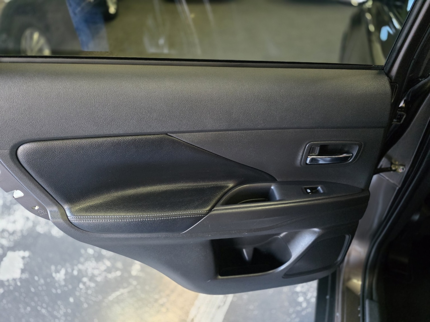 Used Mitsubishi Outlander 2018 for sale - 77921393: Photo 27