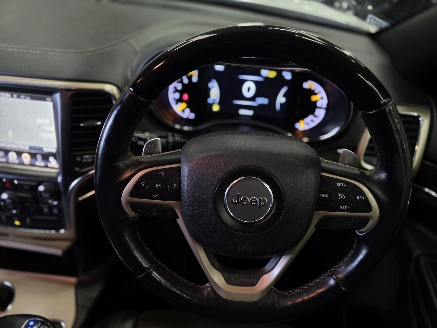 Used Jeep Grand Cherokee 2015 for sale - 76725727: Photo 10