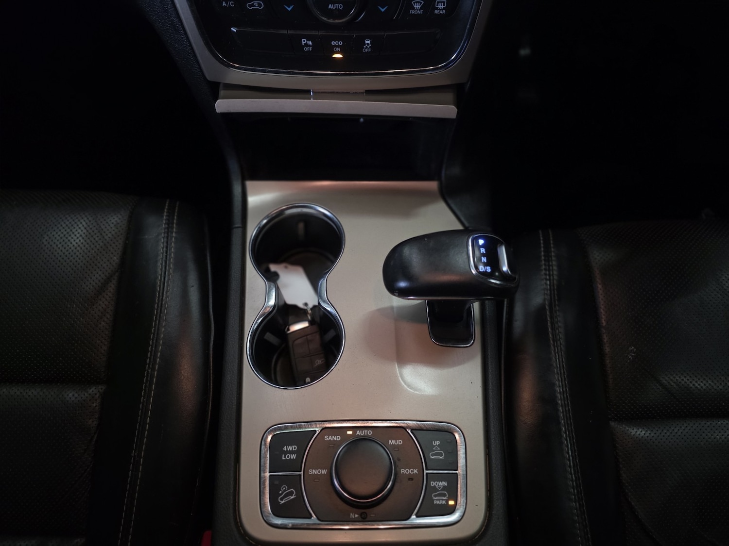 Used Jeep Grand Cherokee 2015 for sale - 76725727: Photo 14