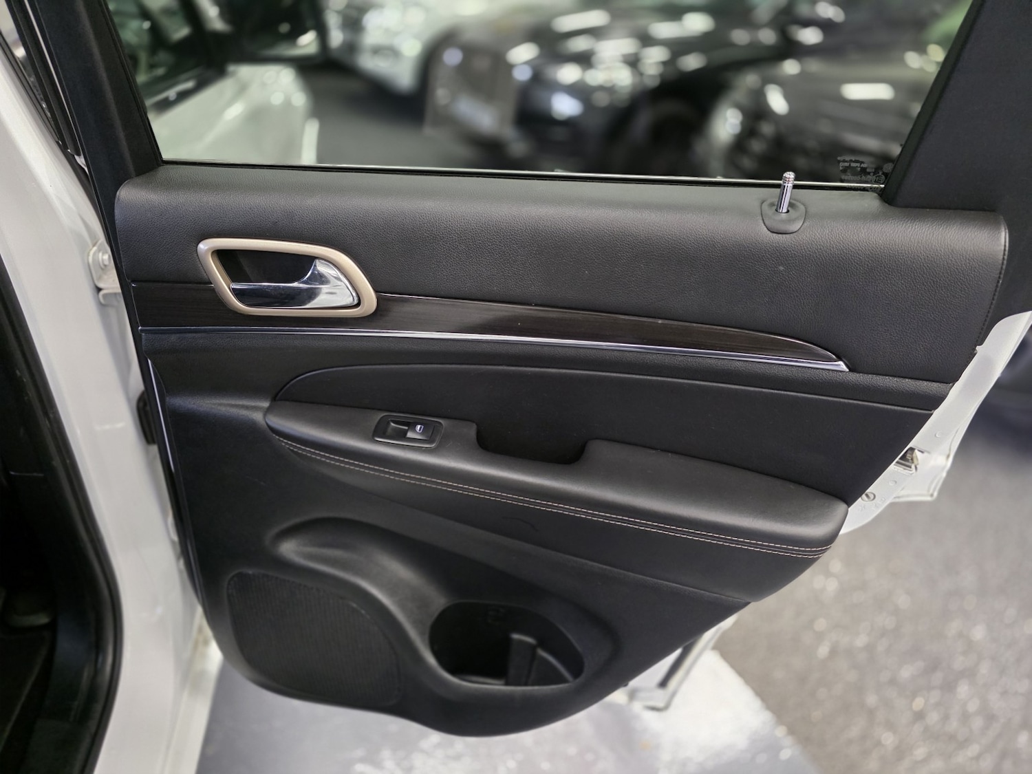 Used Jeep Grand Cherokee 2015 for sale - 76725727: Photo 26