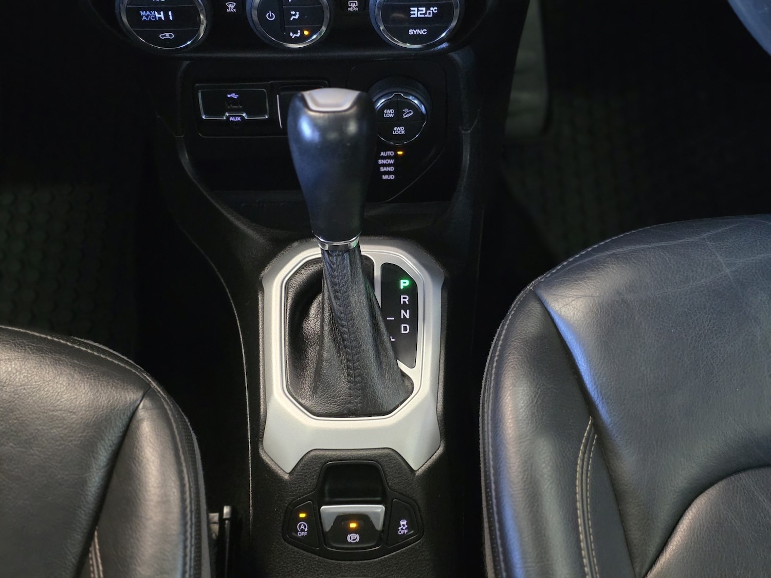 Used Jeep Renegade 2015 for sale - 76631467: Photo 14