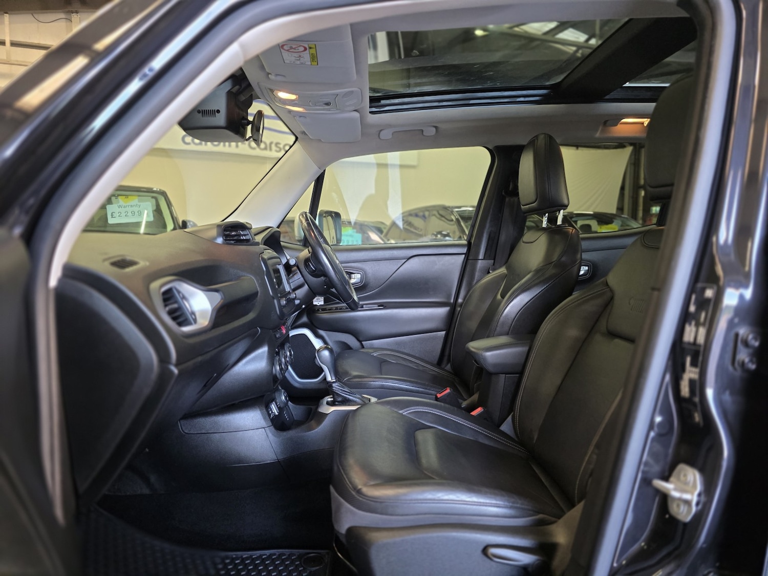 Used Jeep Renegade 2015 for sale - 76631467: Photo 9