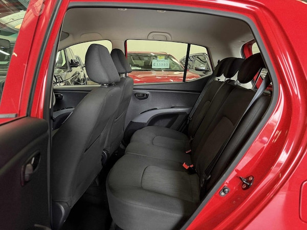 Used Hyundai i10 2012 for sale - 76246193: Photo 17