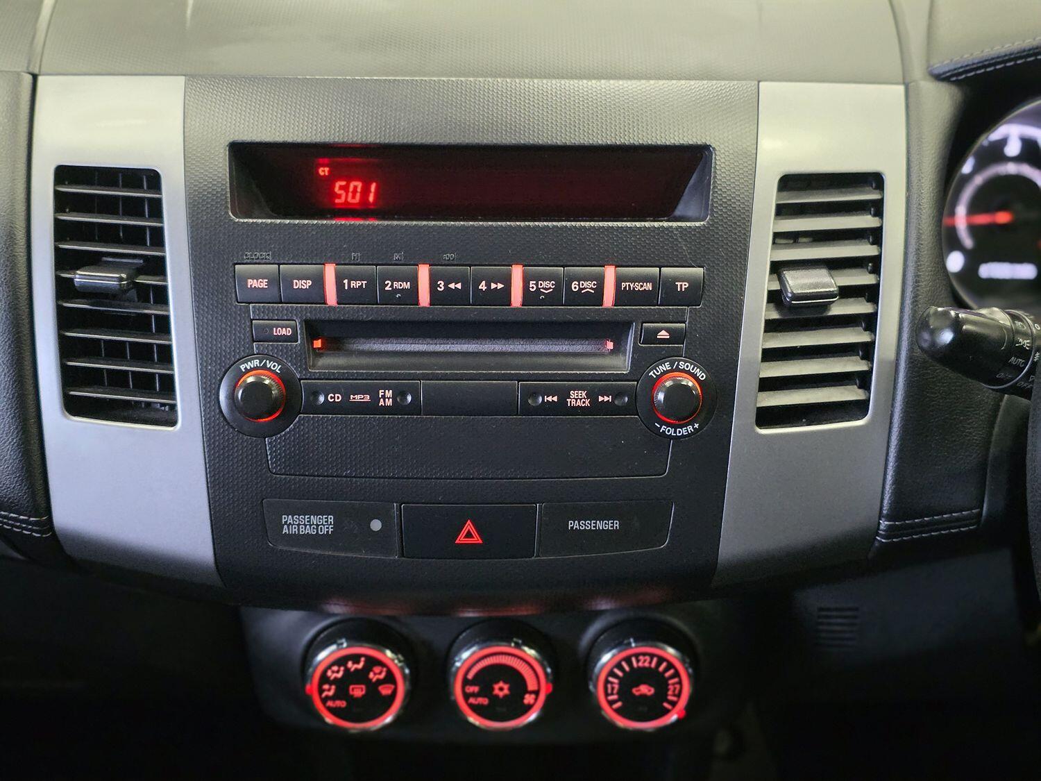 Used Mitsubishi Outlander 2013 for sale - 76769469: Photo 12