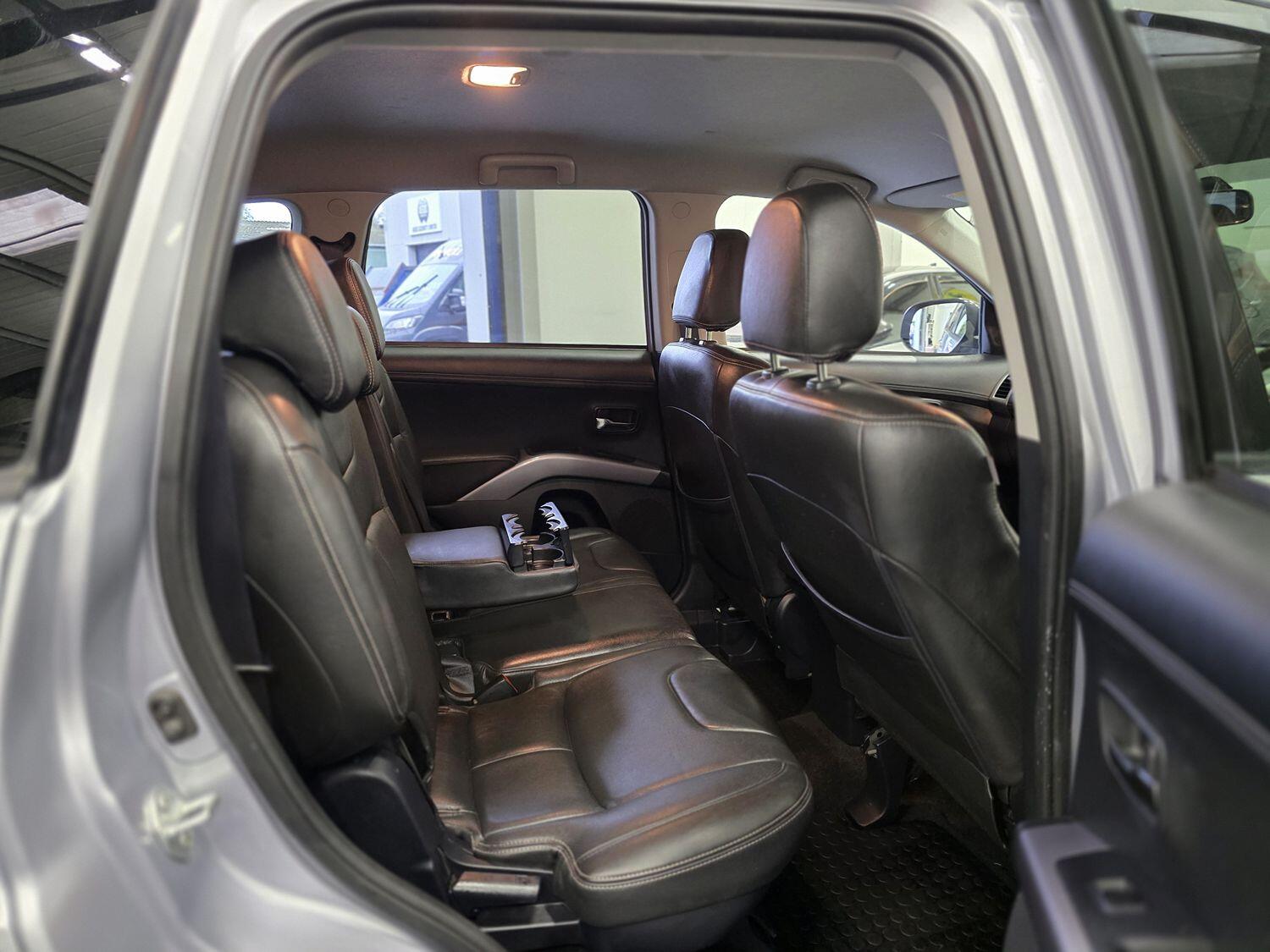 Used Mitsubishi Outlander 2013 for sale - 76769469: Photo 15