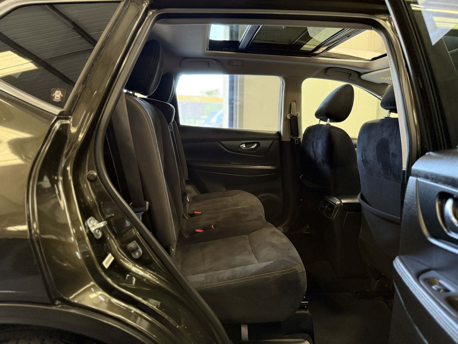 Used Nissan X-Trail 2017 for sale - 77891654: Photo 16