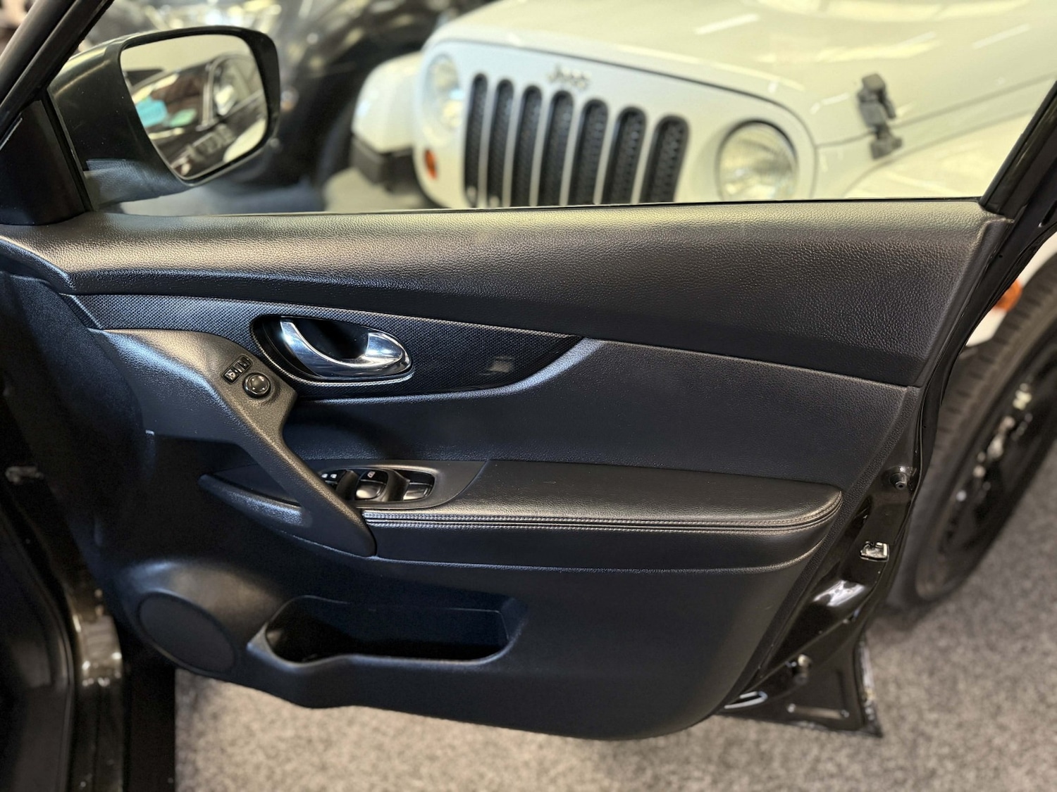 Used Nissan X-Trail 2017 for sale - 77891654: Photo 25