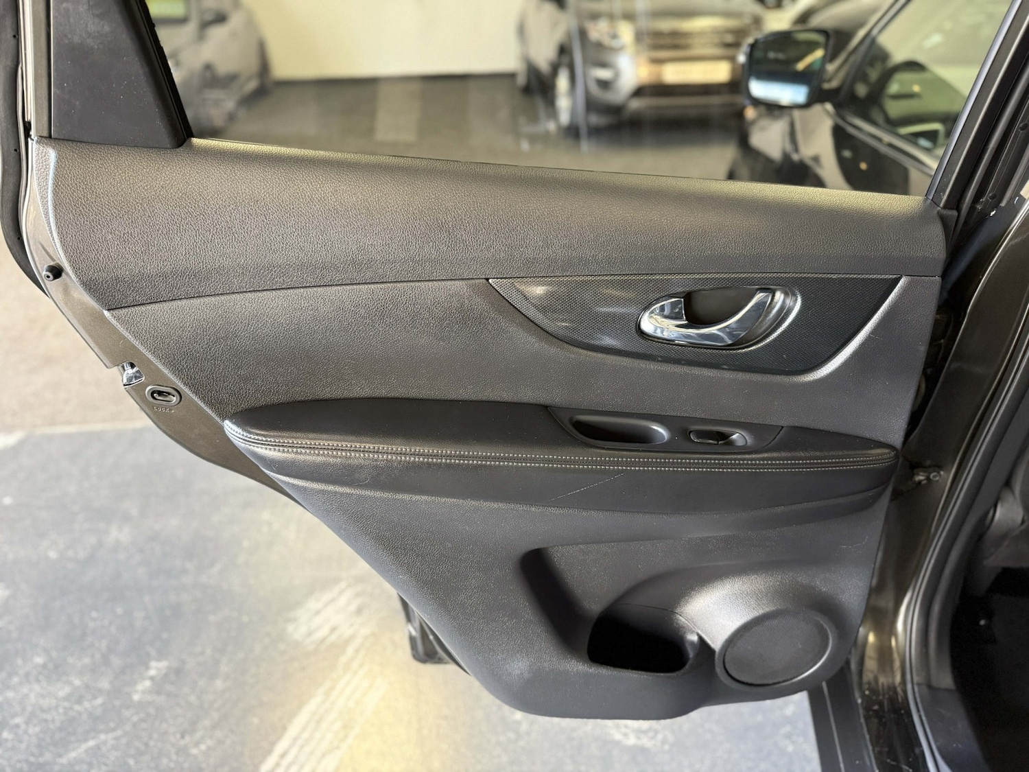 Used Nissan X-Trail 2017 for sale - 77891654: Photo 28