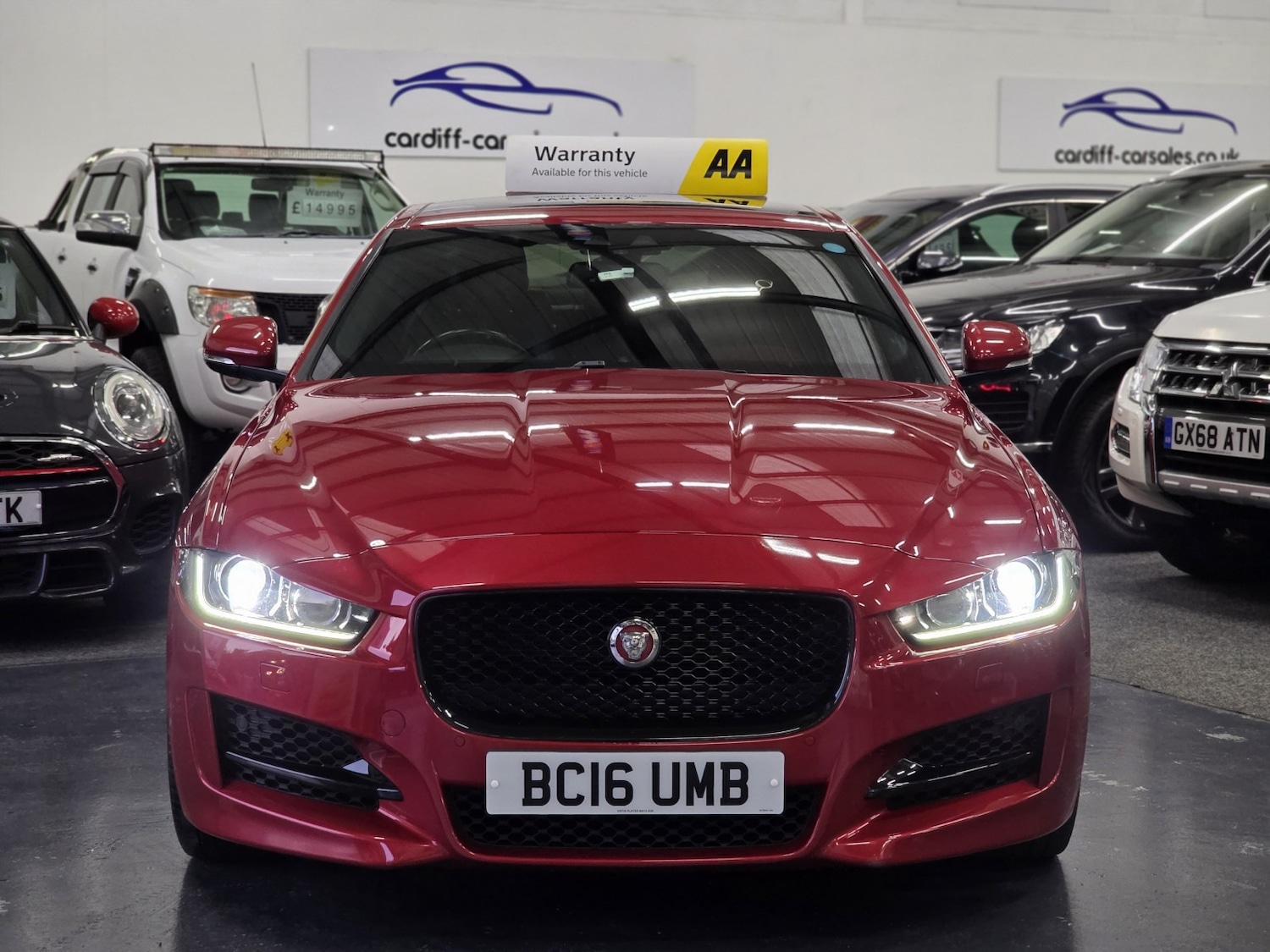Used Jaguar XE 2016 for sale - 76560066: Photo 3