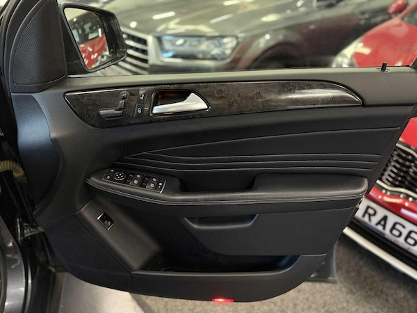 Used Mercedes-Benz M Class 2012 for sale - 75754832: Photo 24