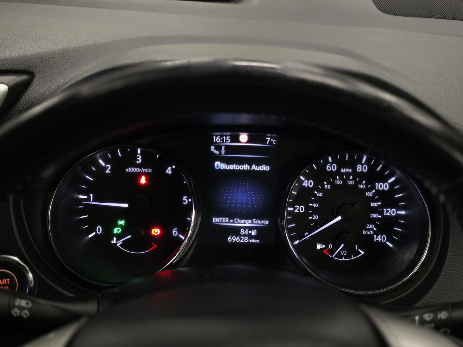 Used Nissan Qashqai 2016 for sale - 77277403: Photo 11