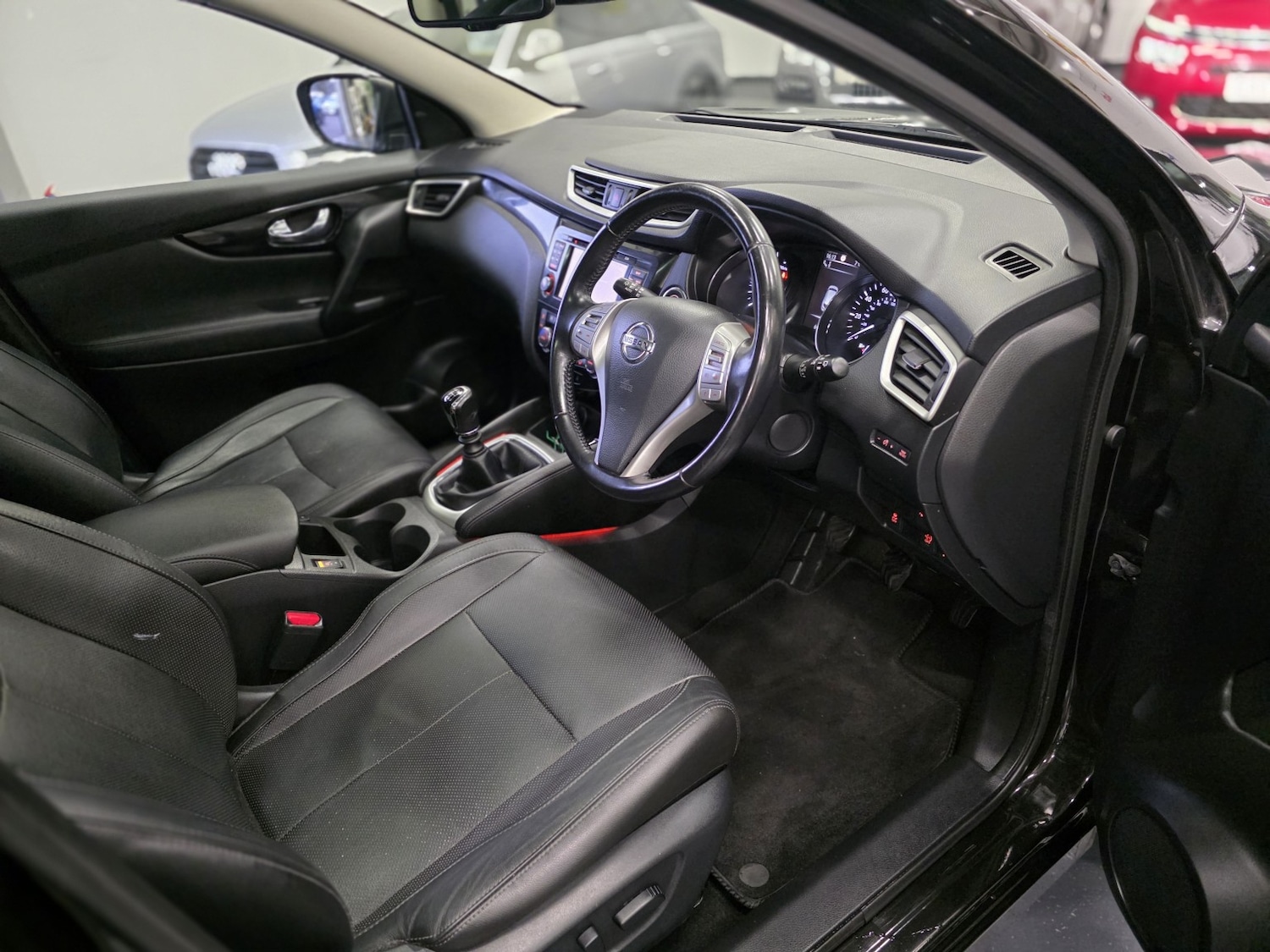 Used Nissan Qashqai 2016 for sale - 77277403: Photo 15