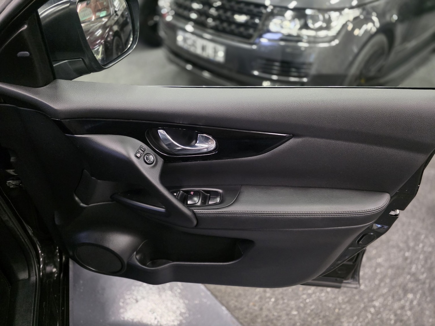 Used Nissan Qashqai 2016 for sale - 77277403: Photo 24