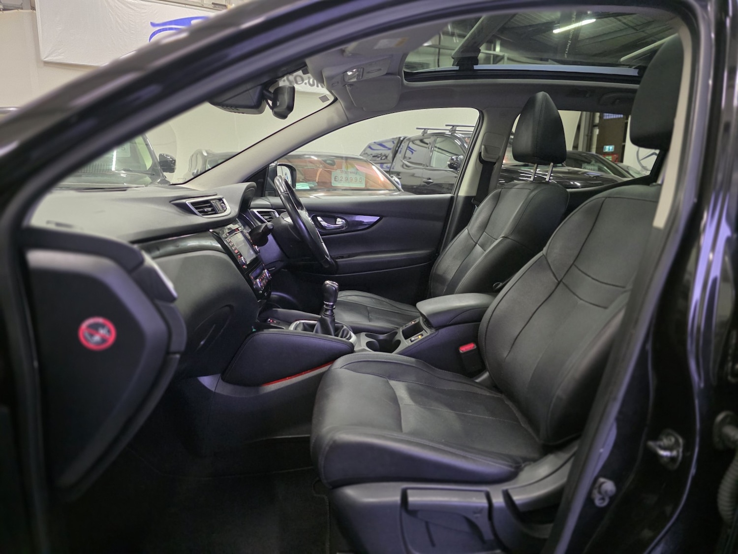 Used Nissan Qashqai 2016 for sale - 77277403: Photo 9